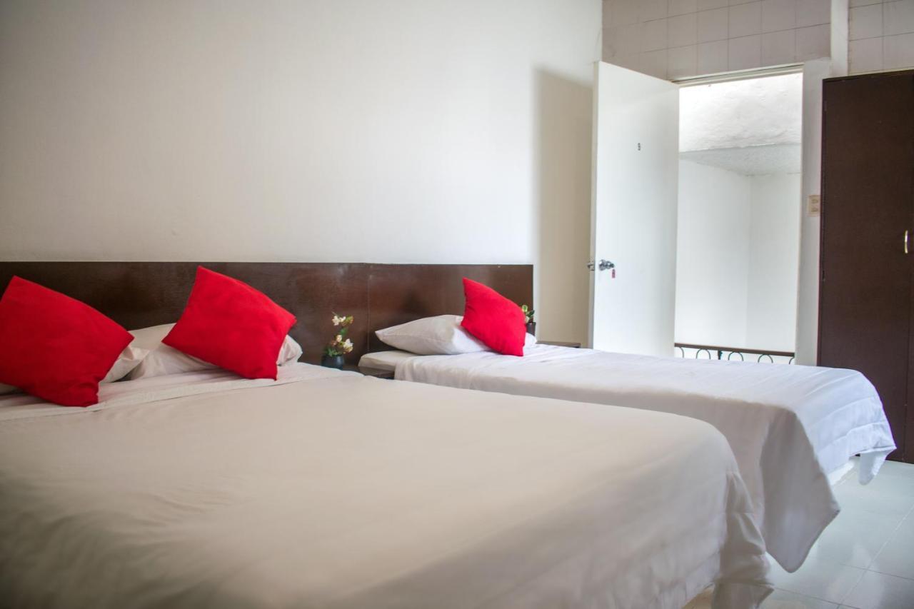 Hotel Cupules Mérida Zewnętrze zdjęcie
